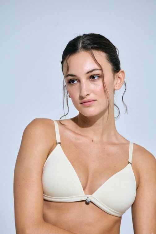 Sweet V. Corpiño Triangulo alg/lycra taza soft 108-09 - Imagen 9